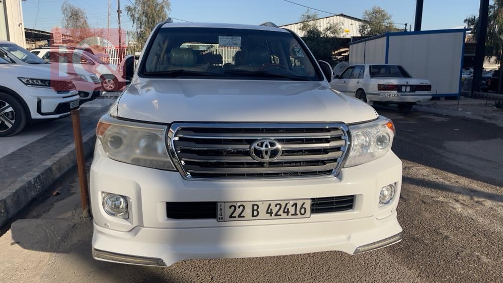 تويوتا لاندكروزر